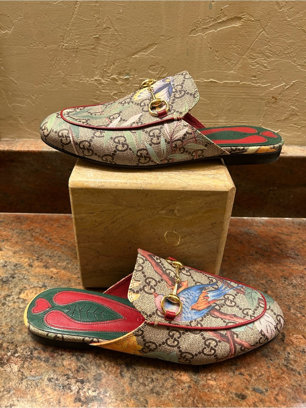 Gucci Multicolor GG Supreme Bird Print Leather Horsebit Mules - Picture 1 of 5